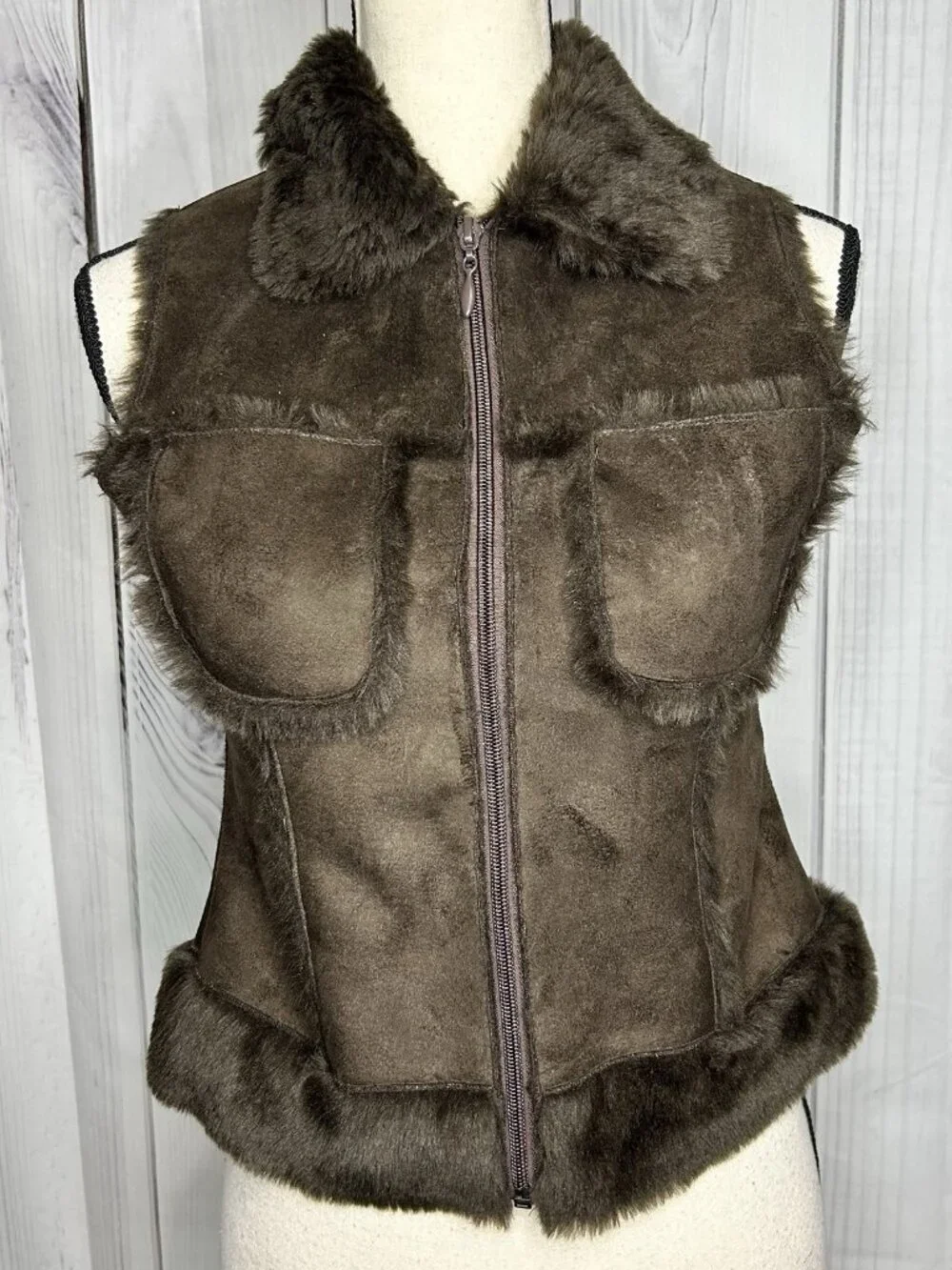 Bebe Faux Fur Suede Vest Womens Sz XS Brown Full Zip Vintage